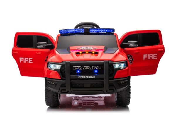 Kinderfahrzeug - Elektro Auto "Feuerwehr Dodge RAM" - 12V10AH Akku,4 Motoren- 2,4Ghz Fernsteuerung, MP3+Sirene – Bild 5