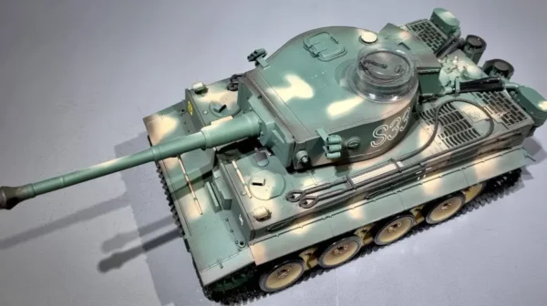 RC Panzer "German Tiger I S33" Heng Long - 1:16, Rauch&Sound+Stahlgetriebe und 2,4Ghz -V 7.0 – Bild 4