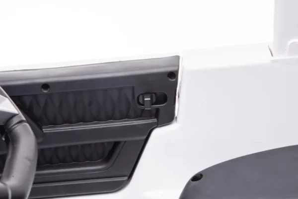 Kinderfahrzeug - Elektro Auto "Mercedes G63 AMG 6x6" - lizenziert - 12V7AH Akku + 2,4Ghz+Ledersitz+EVA-Weiss – Bild 10