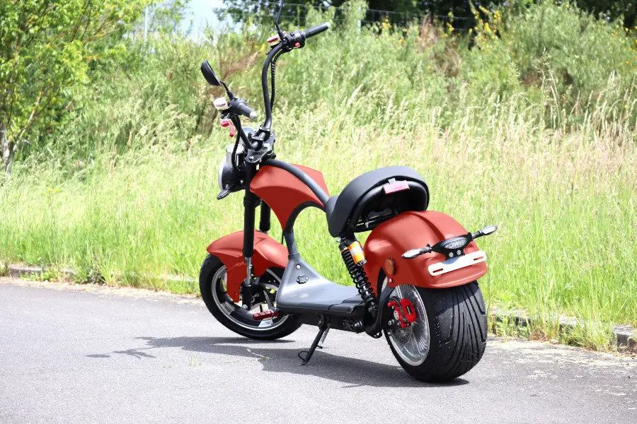 Elektro Scooter Coco Bike E-Chopper mit Straßenzulassung bis zu 48 km/h schnell - ca. 50 km Reichweite, 60V | 2000W | 20AH Akku -CP4 Plus – Bild 2