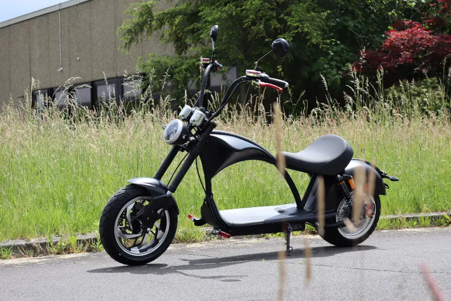 Elektro Scooter Coco Bike E-Chopper mit Straßenzulassung bis zu 48 km/h schnell - ca. 50 km Reichweite, 60V | 2000W | 20AH Akku -CP4 Plus – Bild 11