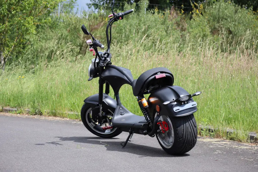 Elektro Scooter Coco Bike E-Chopper mit Straßenzulassung bis zu 48 km/h schnell - ca. 50 km Reichweite, 60V | 2000W | 20AH Akku -CP4 Plus – Bild 5