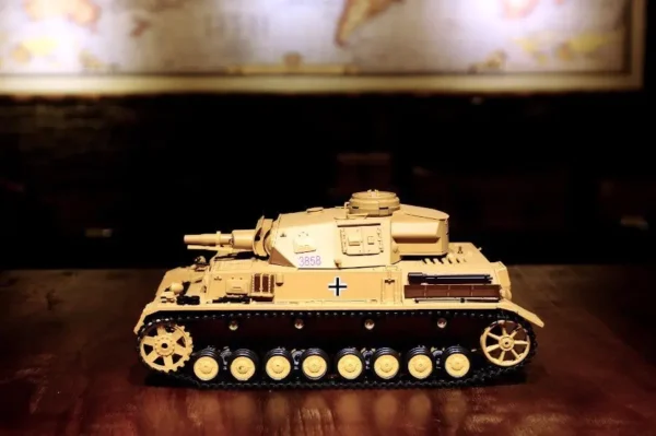 RC Panzer "Kampfwagen IV Ausf.F-1" Heng Long 1:16 Sandfarbe mit Rauch und Sound, Stahlgetriebe und 2,4Ghz+V7.0 – Bild 5