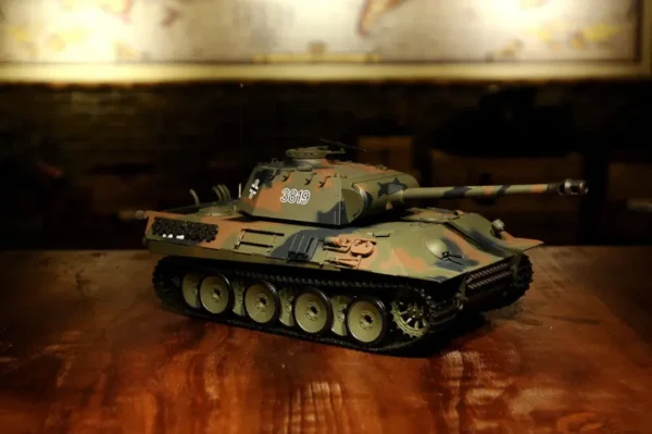 RC Panzer "German Panther" 1:16 Heng Long -Rauch&Sound+Stahlgetriebe und 2,4Ghz - V7.0 - Pro Modell – Bild 6
