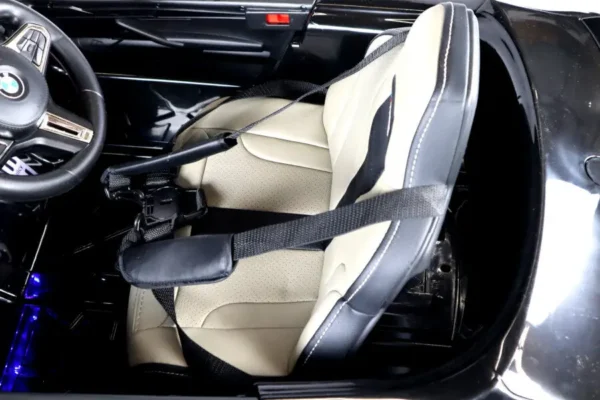Elektro Kinderfahrzeug "BMW M5" - lizenziert - 24V Akku, 2,4Ghz Fernsteuerung, MP3, Ledersitz+EVA-Schwarz – Bild 8