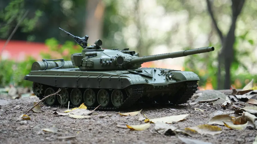 RC Panzer "Russicher T-72" Heng Long 1:16 mit Rauch&Sound und Stahlgetriebe -2,4Ghz -V 7.0 ERA – Bild 5