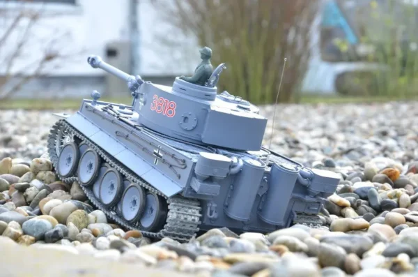 RC Panzer "German Tiger I" Heng Long 1:16 Mit Stahlgetriebe und Metallketten -2,4Ghz Fernsteuerung- UPG-A V7.0 – Bild 14