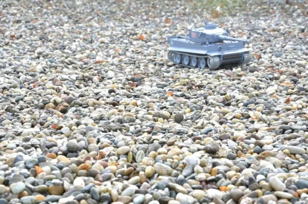 RC Panzer "German Tiger I" Heng Long 1:16 Mit Stahlgetriebe und Metallketten -2,4Ghz Fernsteuerung- UPG-A V7.0 – Bild 16