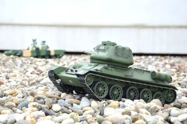 RC Panzer "Russischer T-34/85" 1:16 Heng Long -Rauch&Sound + Stahlgetriebe und 2,4Ghz - V7.0 – Bild 5