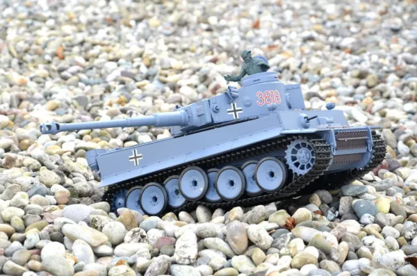 RC Panzer "German Tiger I" Heng Long 1:16 Grau, Rauch&Sound+Stahlgetriebe und 2,4Ghz -V 7.0 – Bild 10